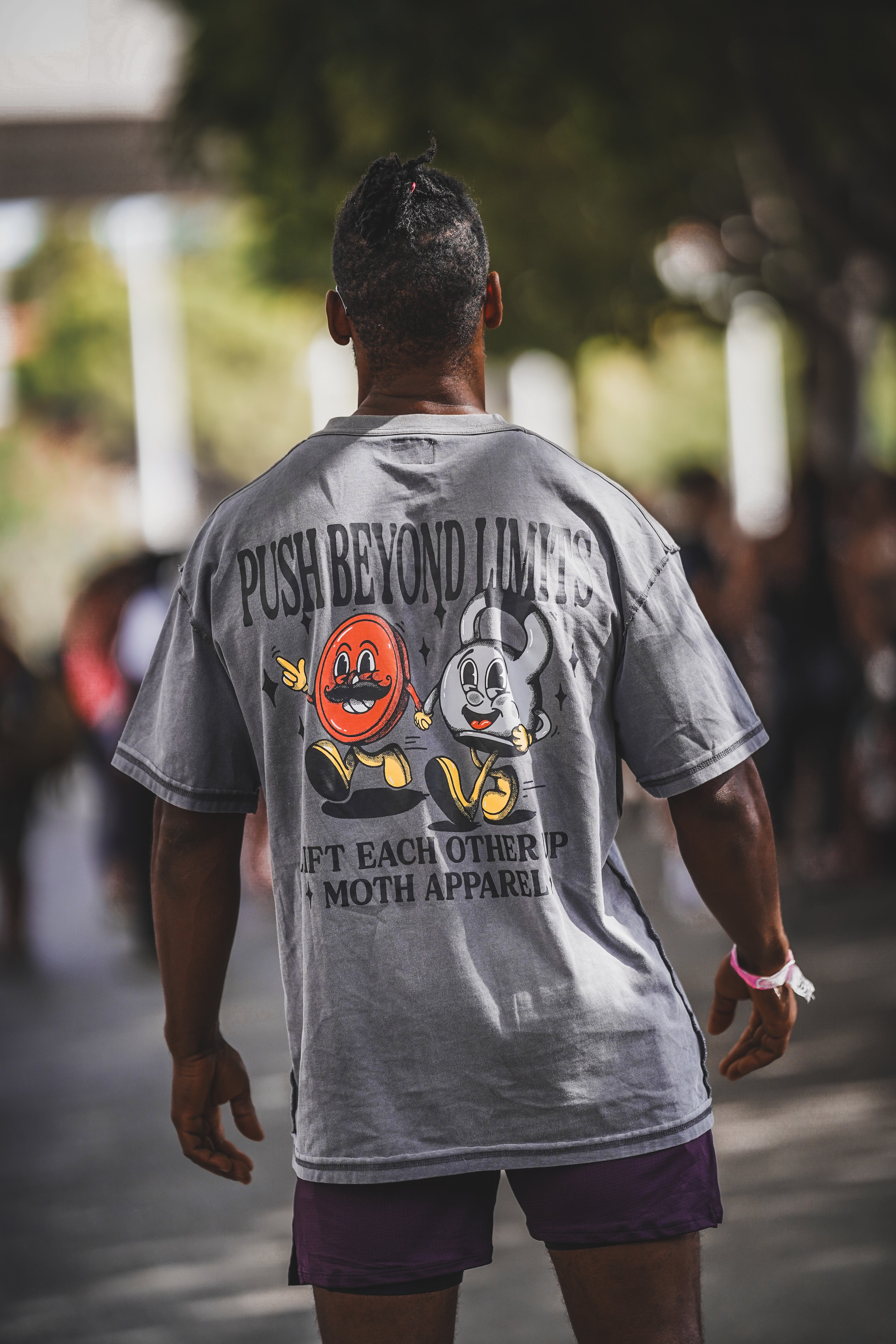 T-Shirt Oversized On soulève mieux à deux ! image 0