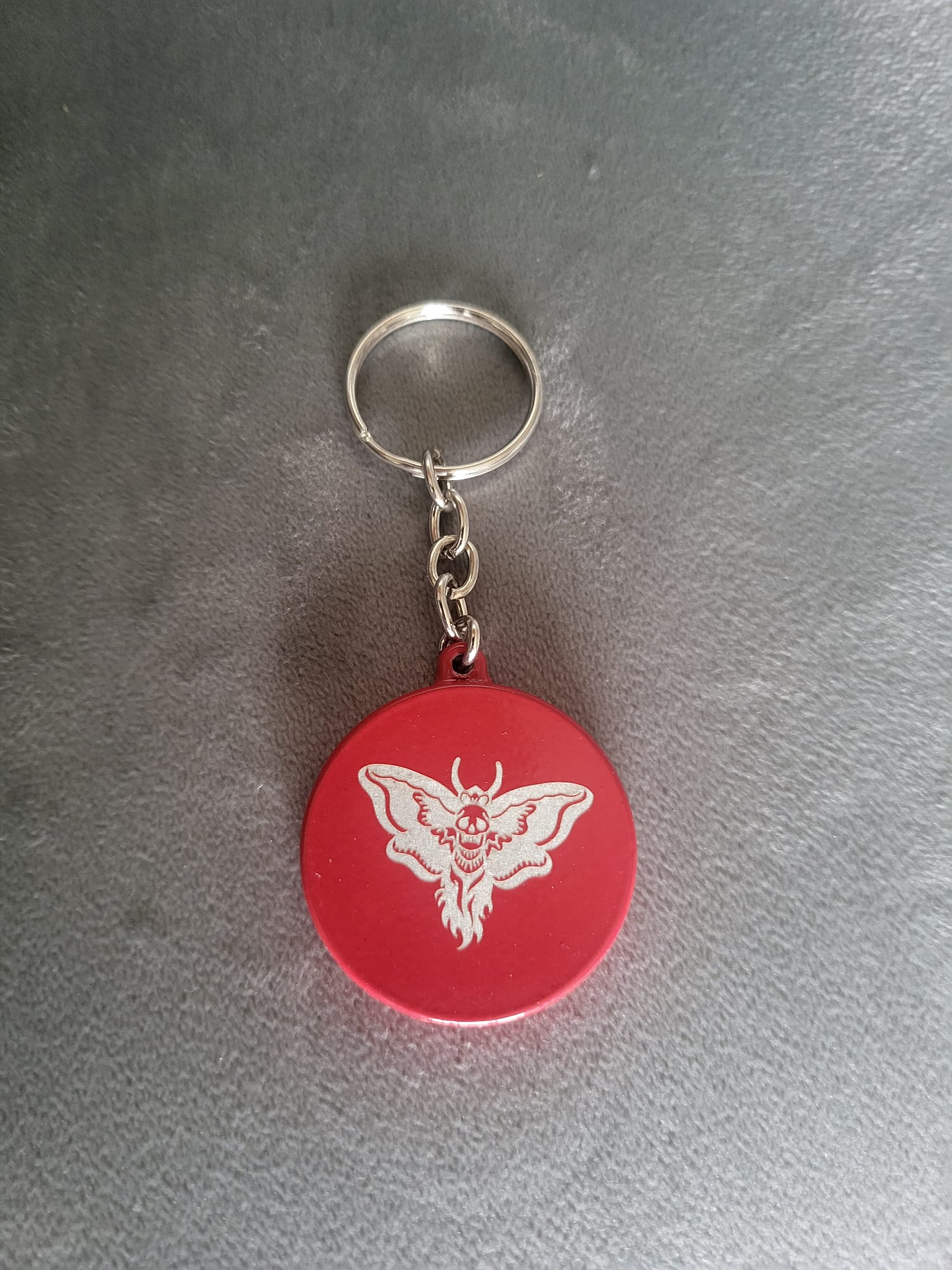 Porte-Clés Moth Rouge
