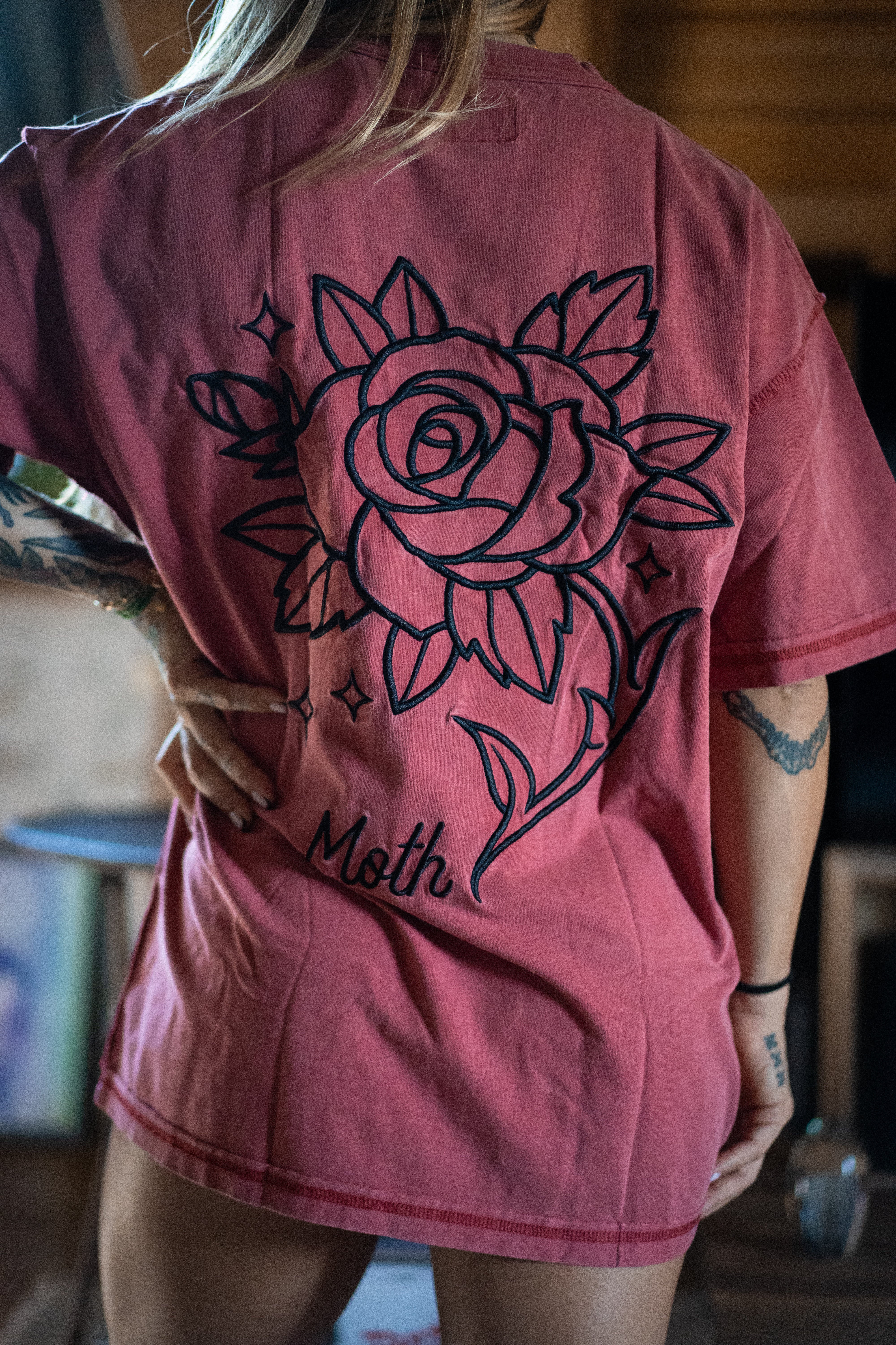 T-Shirt Oversize Moth Thorn Bordeaux