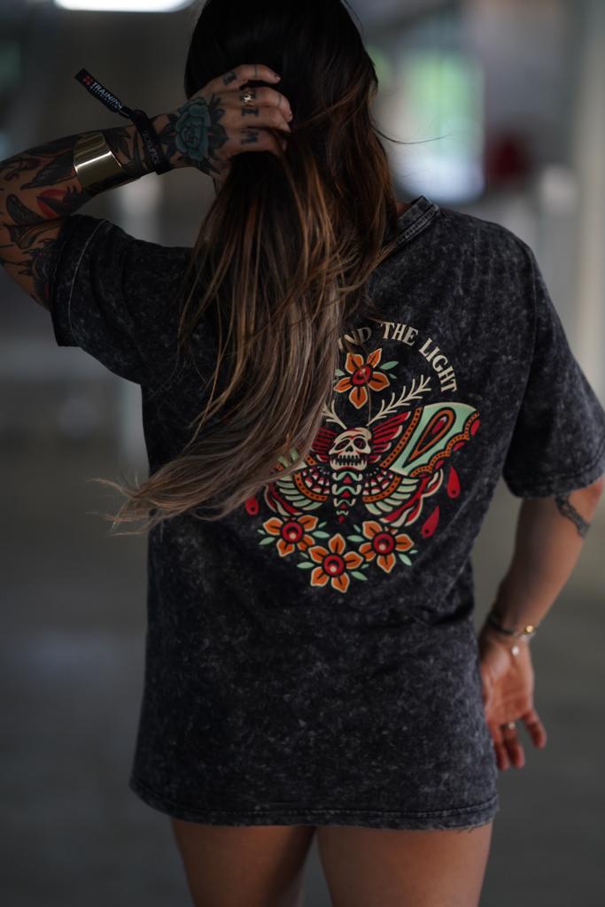 Unissex Washed Moth Tee  image 2