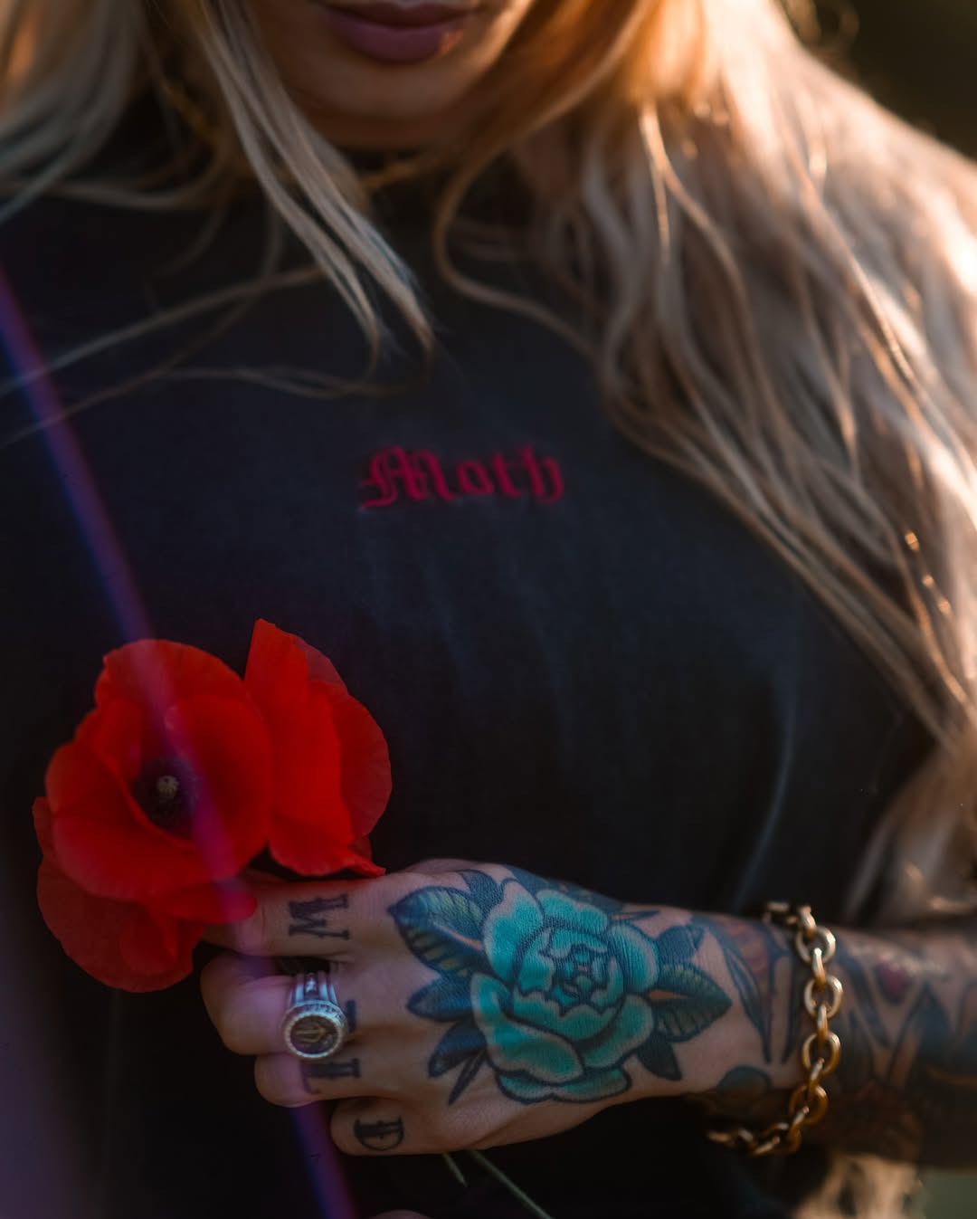 Crop Top Black/Red Emperor